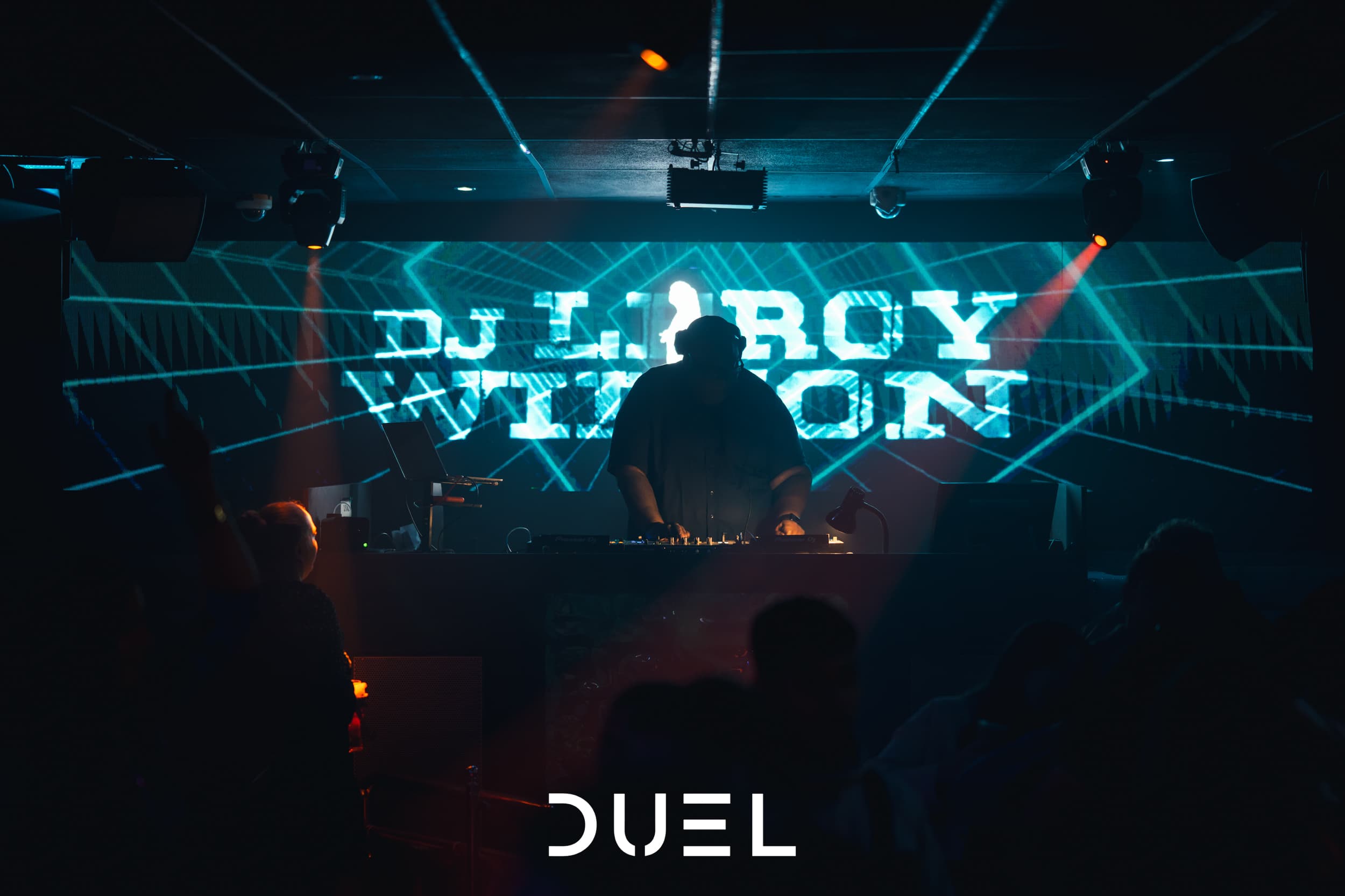 Duel Club Vibe 5