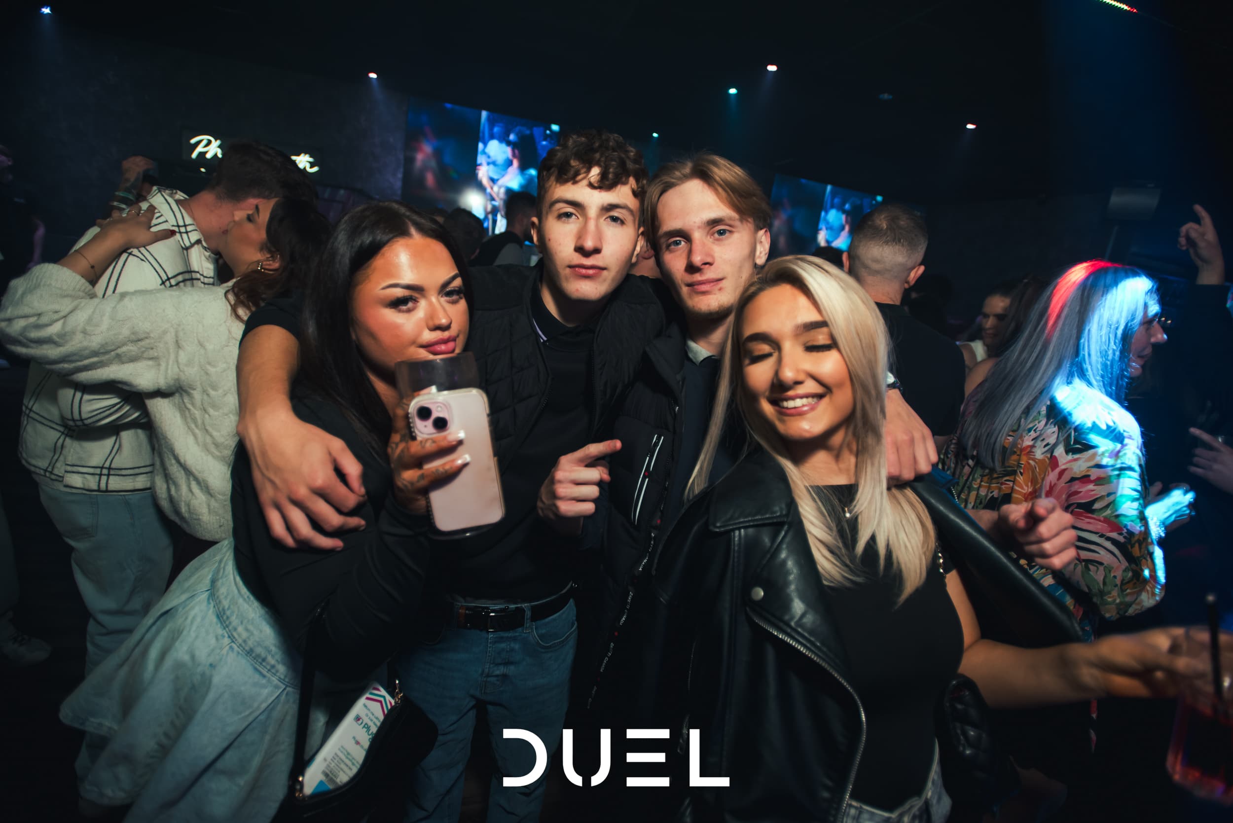 DUEL Club Crowd 12