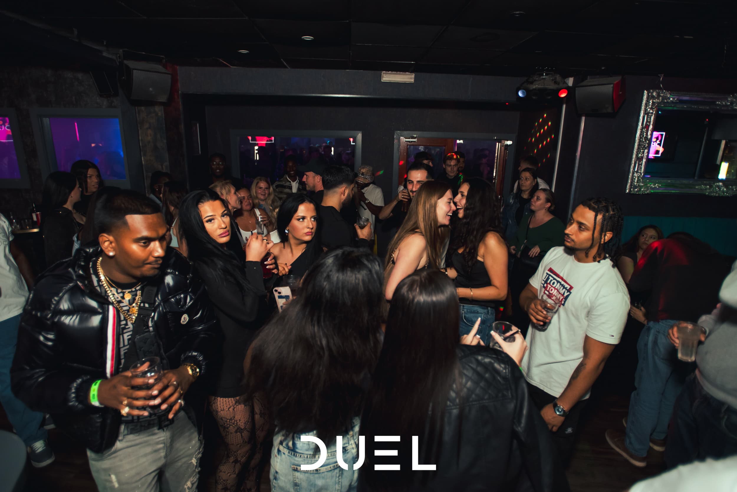Duel Club Vibe 14