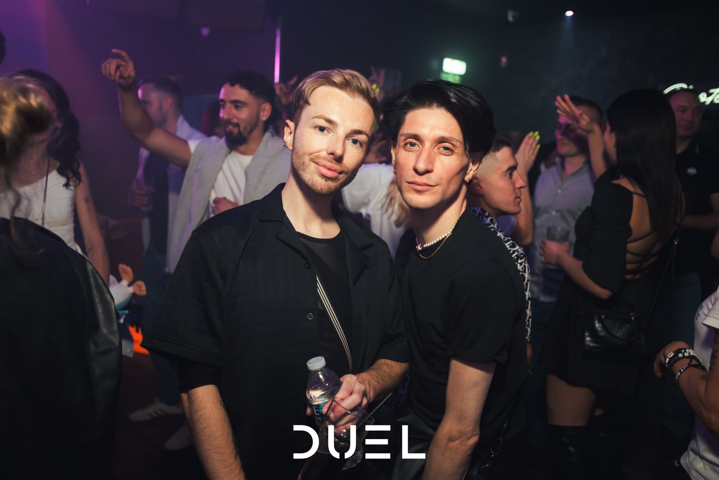 DUEL Club Crowd 16
