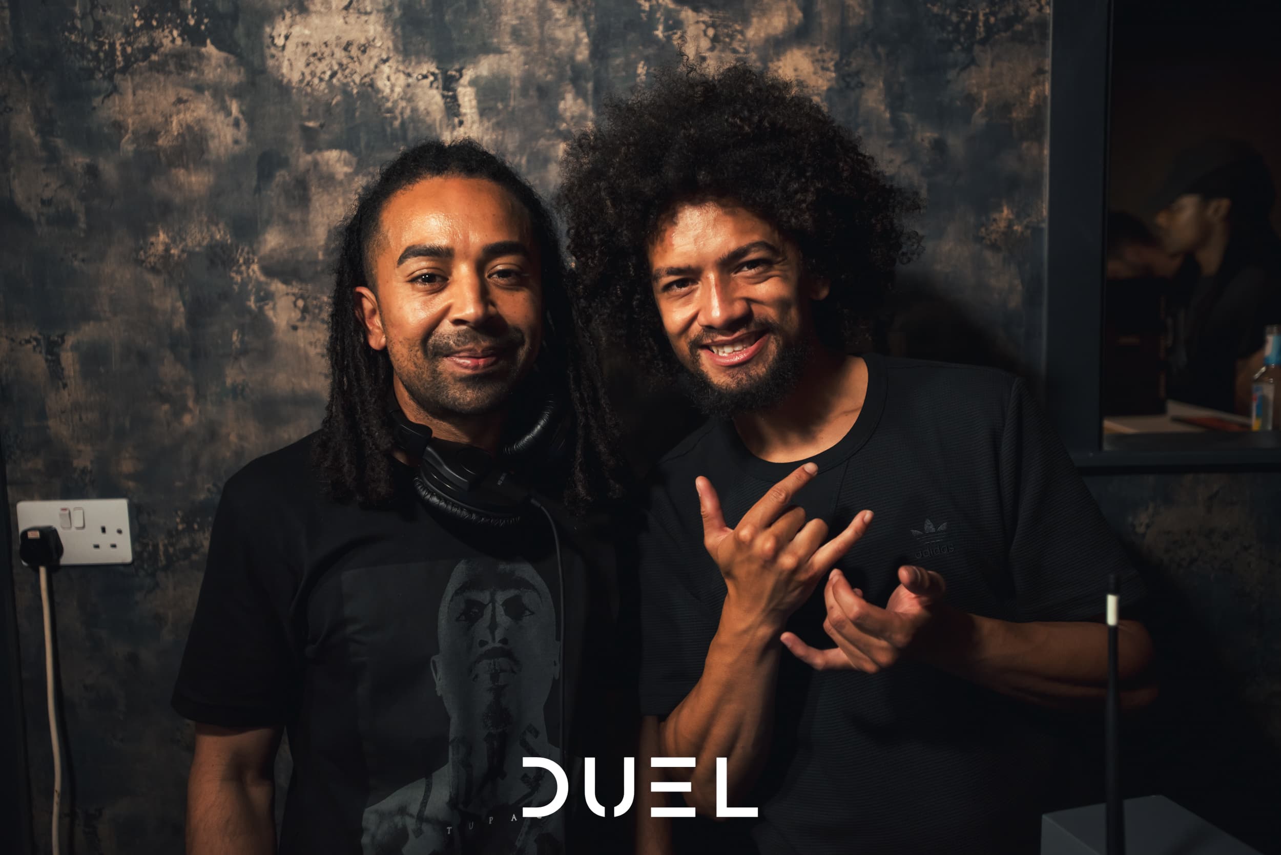 DUEL Club Crowd 17