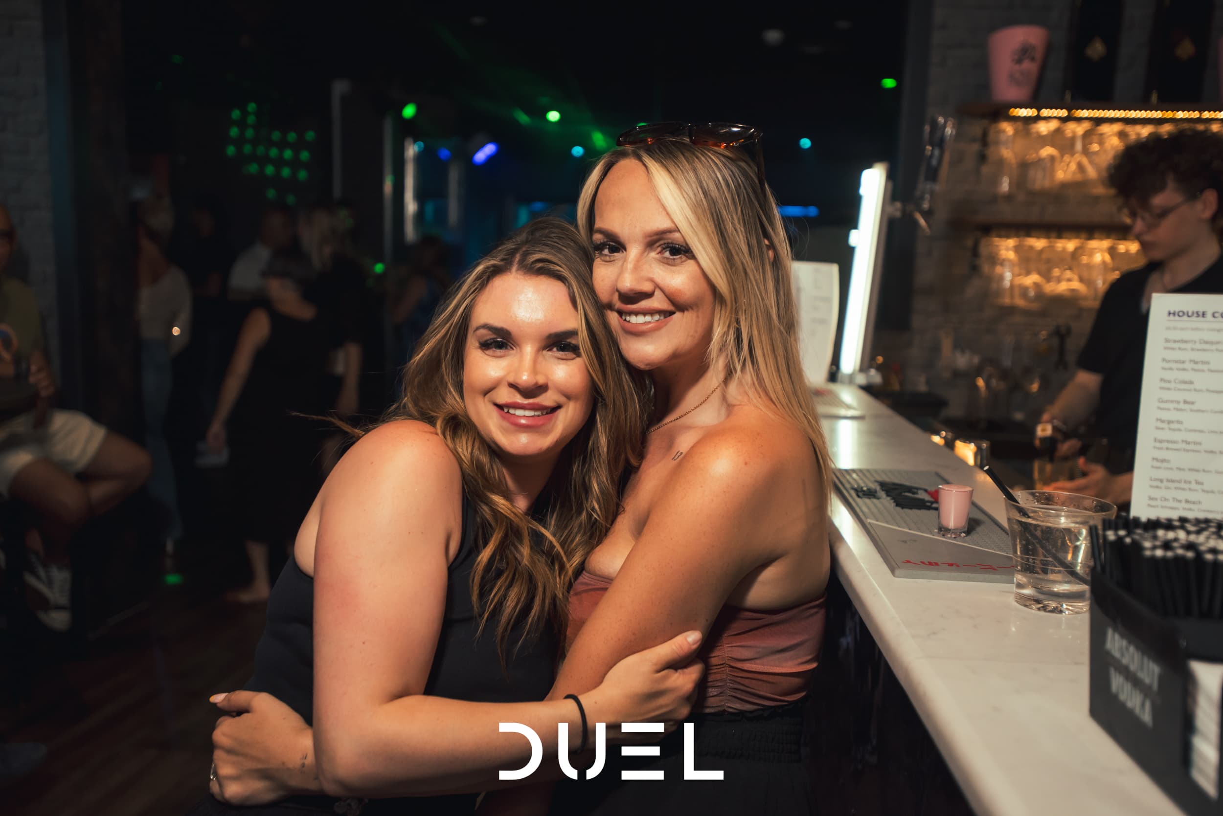 DUEL Club Crowd 43